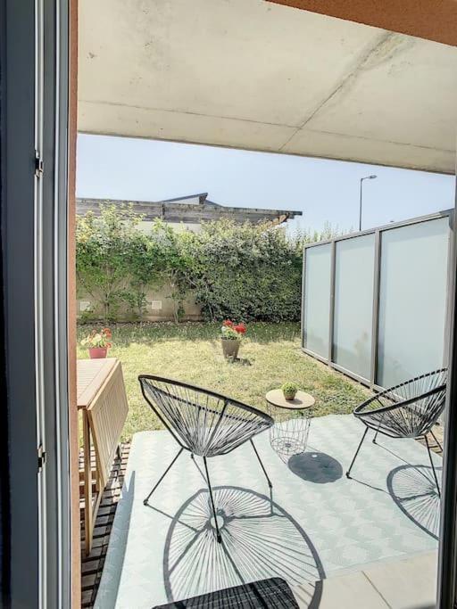 Grand Appart Terrasse Parking Design Amiens Exterior photo